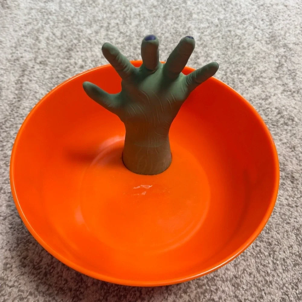 Gemmy Animated Zombie Hand Candy Bowl Halloween Motion Sound Works
